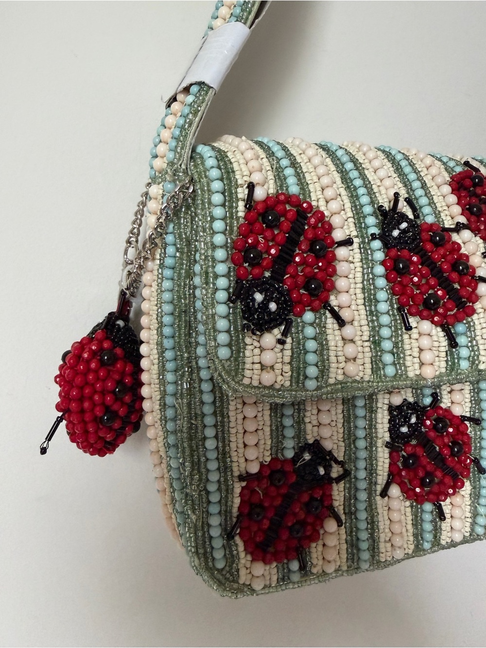 Viral Beaded Ladybug striped Shoulder Bag in green and Cream - Picture 2 of 7